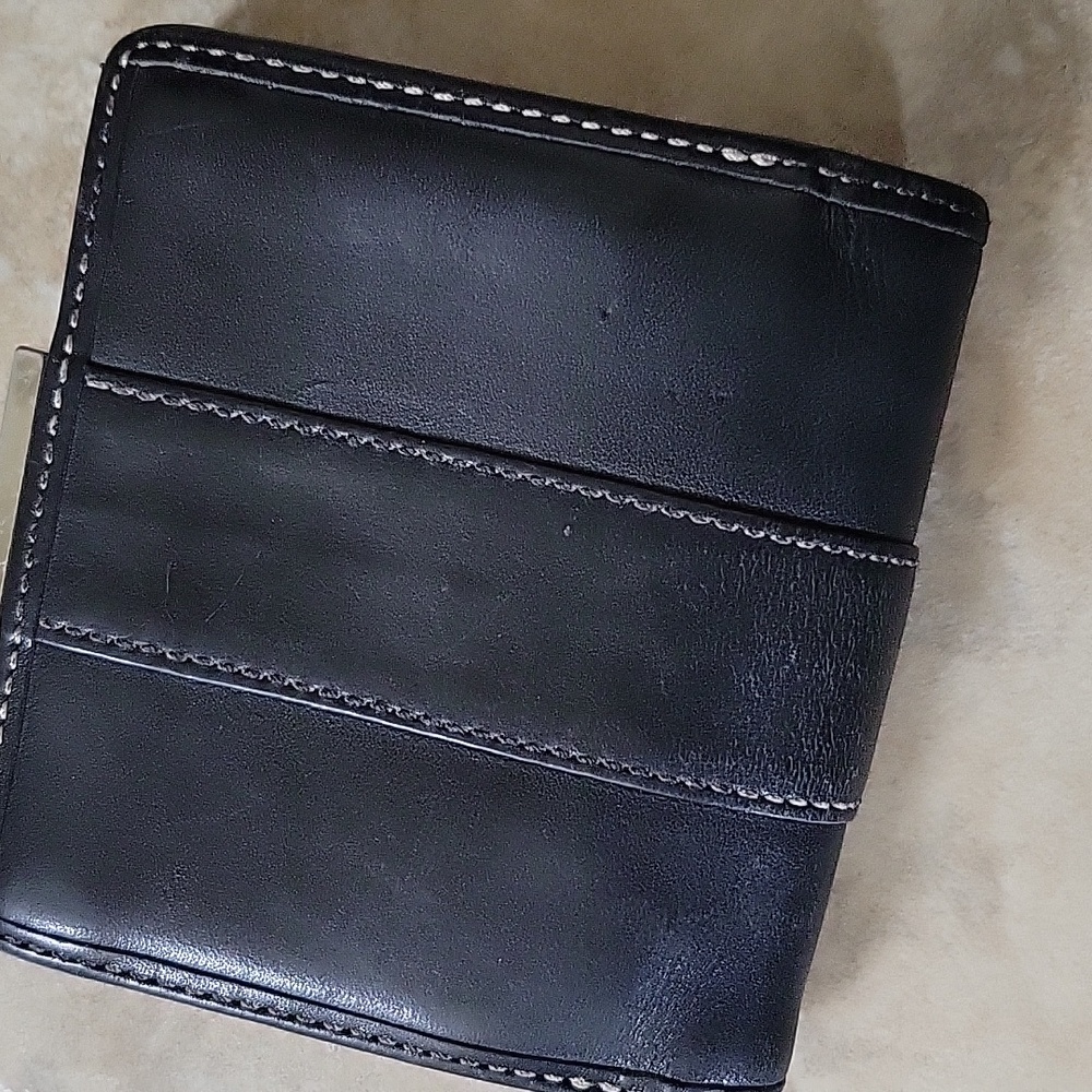 Vintage Coach Black Leather Framed Coin Wallet Leatherware EST 1941 White Stitch - Picture 4 of 14